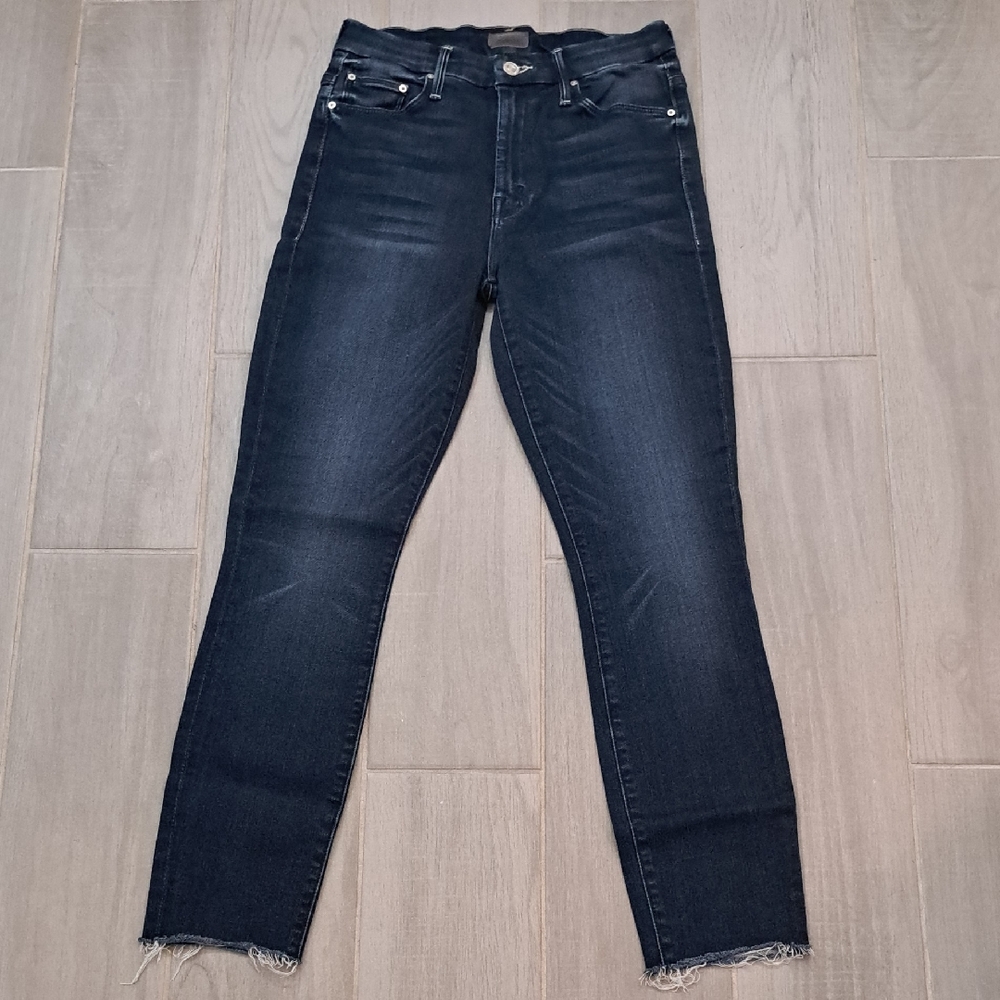 MOTHER High Waisted Looker Ankle Fray Size 26